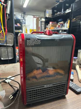 Ceramic mini fireplace space heater 1