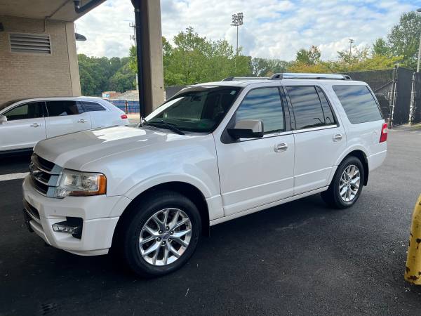 2017 Ford Expedition 1