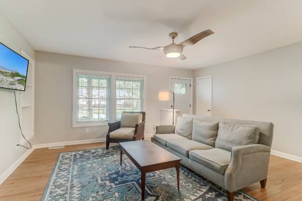 $3350.00 / 4br - 1989ft2 - 1117 Oceanview Rd, Charleston, SC 2941264016107275778122