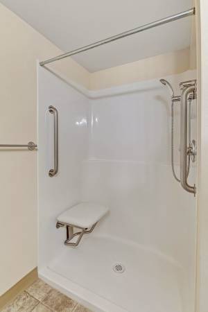 $1,473 / 1br - 600ft2 - Wheelchair Access, Library, Clubhouse (13510 SE 272nd St, Kent, WA)63808131076227120