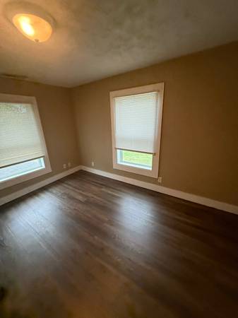 $155 Room with Shared Bathroom (Indianapolis)63989077171074120
