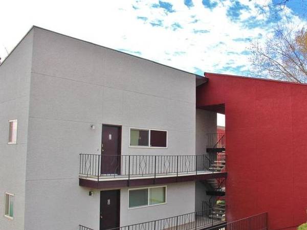$1,190 / 2br - 700ft2 - Limited August Move-Ins Left! (2024 NE Terre View Dr. Pullman, WA. 99163)63980822252035123
