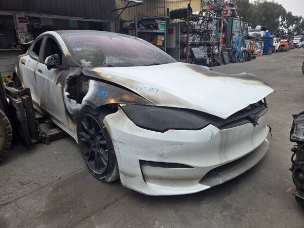 2021 Tesla Model S Plaid (Parts Only) 1