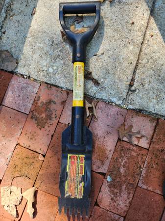 Shingle remover-- Mini Stripper 1
