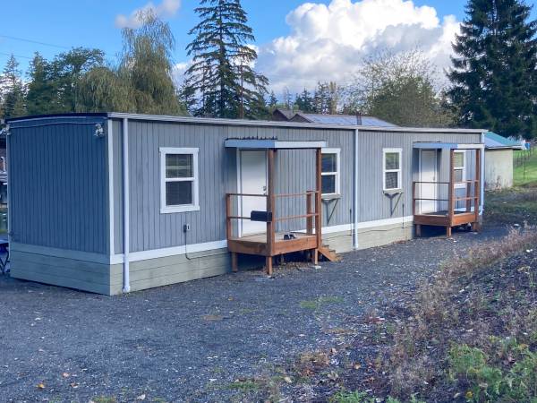 $1,000 / 605ft2 - Office and Yard Space for Rent (Bellingham)63920957746690120