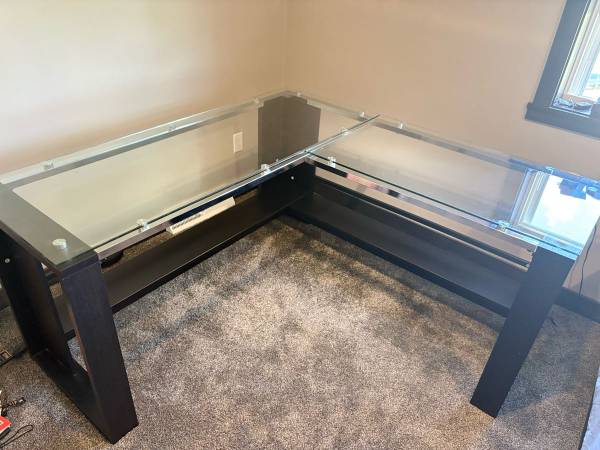 L-Shaped Glass Top Desk 1