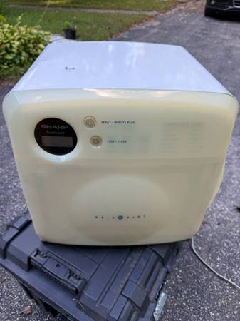 Sharp Carousel Working Vintage Miccowave 1