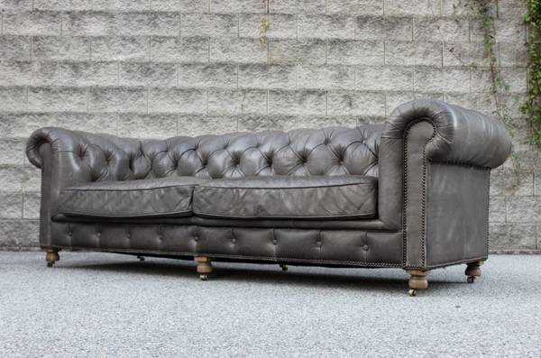 RH Restoration Hardware Kensington Leather Sofa Couch Chesterfield 1