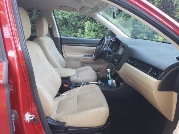 2016 Mitsubishi Outlander SEL 4×4 58K ml - $12,50063470253929601124