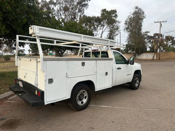 2008 GMC Sierra Work Truck - Photo 3