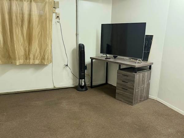 $160 ROOM FOR RENT IN A PRIVATE  HOUSE BY OWNER (BRONX)64033634028673120