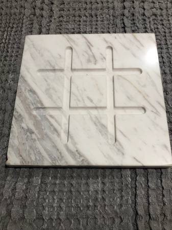 Marble Tic-Tac-Toe 1