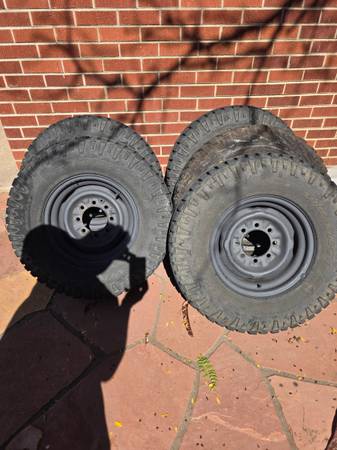 5 Goodyear Wrangler Duratrac Tires and Wheels 235/85R16 1