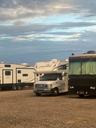 $80 Oferta Especial de Verano Almacenamiento para RV y Barcos $80  $$$$$$$$$$$$$$$$ (Happy Valley 15thAve)64047708338689122