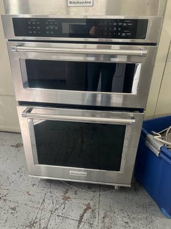 KITCHEN AID 30”WIDE BUILT IN MICROWAVE OVEN COMBO 1