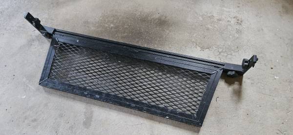 Cargo divider for 2005-2023 Tacoma 1