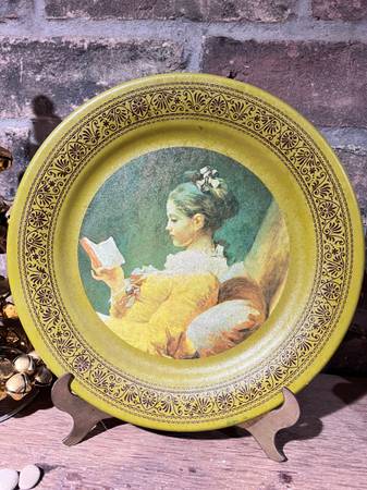 Display plates of famous painting 1