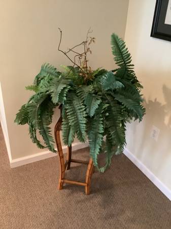 Striking Home Decor -Exceptional Large Artificial Plant Display 1