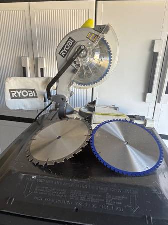 RYOBI corded compound miter saw 1