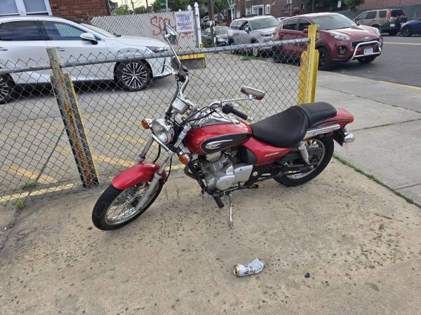 NICE BEGINNERS MOTORCYCLE 1