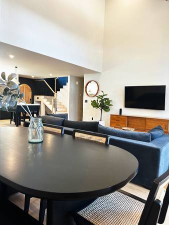 $4,900 / 4 habitaciones - Alquiler con vista a la montaña (South Lake Tahoe)63654655428609122