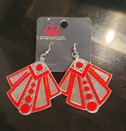 Deco Design Orange And Silver Tone Earrings 1