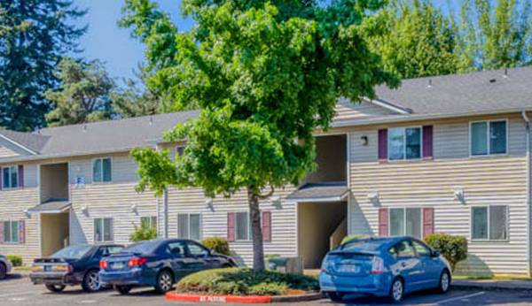 $1,550 / 2br - SPECIAL - $1700 OFF - On-Site Management, Pets Welcome - Ceiling Fan (Glenfair)63914740674050124