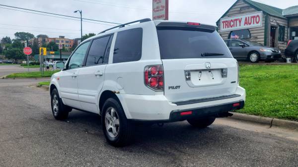 2006 HONDA PILOT EX-L AWD, CARFAX DISPONIBLE. PAGOS INICIALES BAJOS CON APROBACIÓN DE CRÉDITO - $5,995 (Columbia Heights)63481669340163123