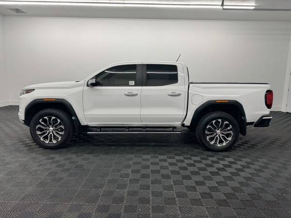 2024 GMC Canyon 4x4 4WD Camioneta  Denali Crew Cab - $53,998 (2021 North 4th Street  Coeur d'Alene, ID 83814)63613040545283121