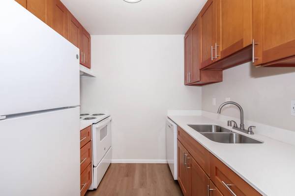 $1,470 / 1br - 620ft2 - GET $200 OFF ONE MONTH RENT! CALL US FOR DETAILS (Tacoma)63929303822850121