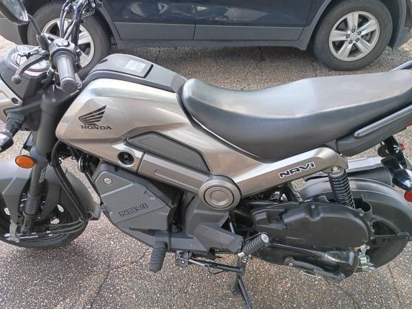 Moped Honda Navi 1