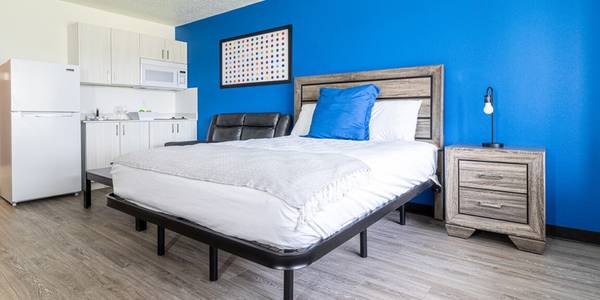 NOT A TYPO!ONLY 306 WEEKLY,FULLY FURNISHED,FREE UTILITIES&FREE WI-FI 1