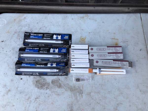Fluorescent Lights $10 For Everything 1