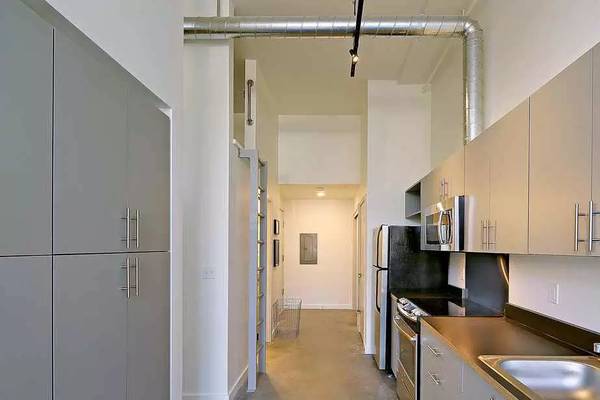 $2,358 / 1br - 517ft2 - 1 bed / 1 bath. Amazing downtown location! Close to everything (Seattle - University of Washington)63910063746690123