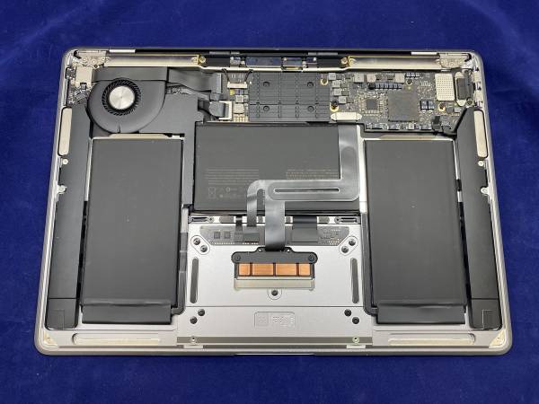 Apple MacBook Air i3 1.1GHz 8GB 512GB 13 MWTJ2LL/A 2020 FOR PARTS - $20063471431128065124
