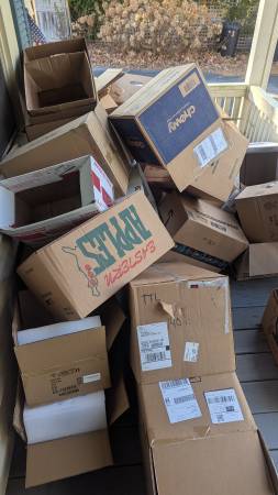 Moving boxes free 1