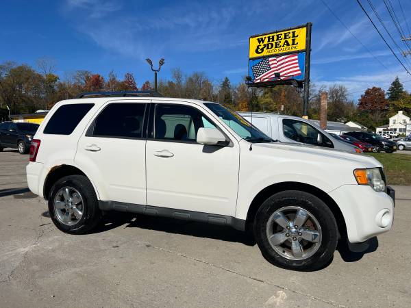 2011 Ford Escape Limited AWD 1