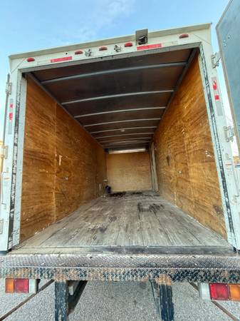 2016 Chevrolet LCF/ Isuzu NPR - Photo 5