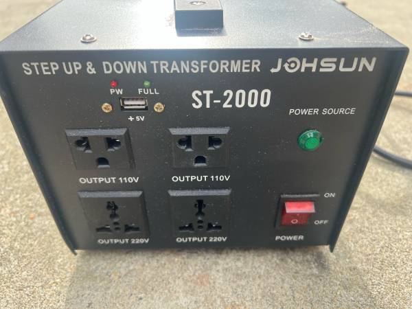Johsun step up & Down Transformer ST-2000 1