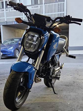 2022 Honda grom ABS $3200.00 OBO