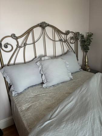 Full size bed and mattress 1
