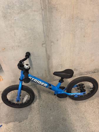 Strider 14x balance child bicycle 1