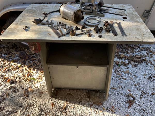 Stanley Carter Tools Router With Table And Acc 1