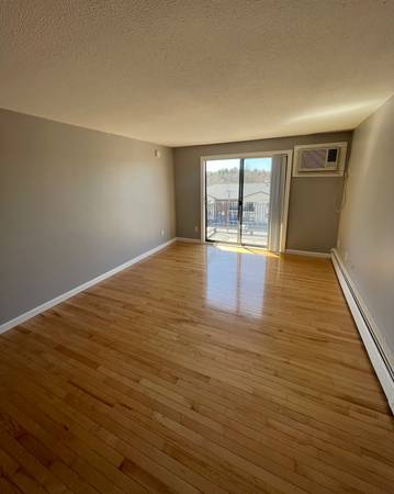 2 BED 1 BATHROOM APARTMENT 1