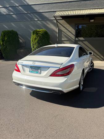 2012 Mercedes CLS 550 Clean Title 129K Miles 2 Keys - $8,500 (Portland)63495703782531124