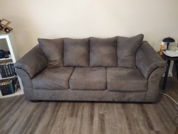 Sofa-FREE 1