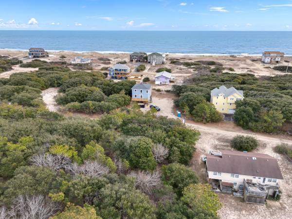 $109,900 This will definitely get your attention! 4th-Row Lot in Carova Beach (Carova, OBX)63862069869059123