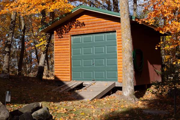$455,000 / 2br - 1614ft2 - Hermosa casa en Lake George - ¡REDUCCIÓN DE PRECIO! (Outing, MN)64048423069058123