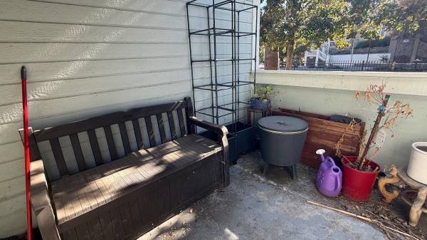 Yard sale photo