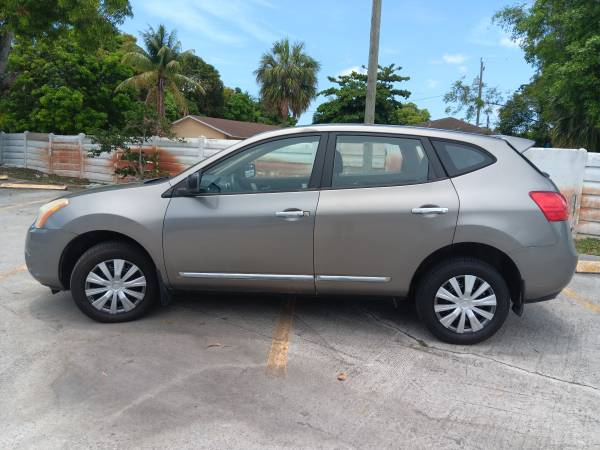 ` 2012 Nissan Rogue S ` Run's Great! - $3,250 (West Palm Beach)63489573569153121